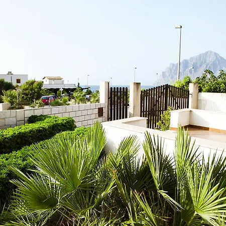 Apartment Case Vacanza Tra I Due Monti Valderice